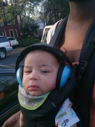 headphone baby